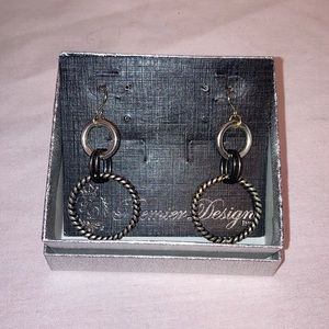 Premier Designs earrings